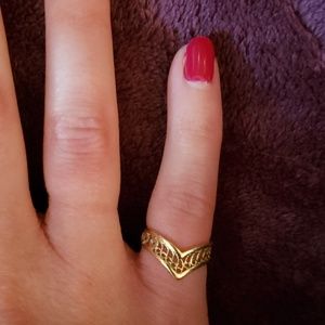 Gold ring